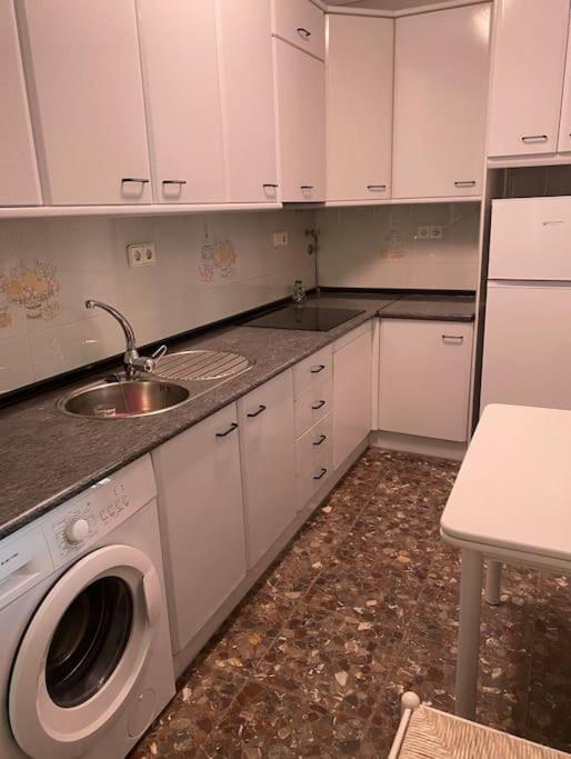 Bonita Casa En Bolonia Apartman Kültér fotó